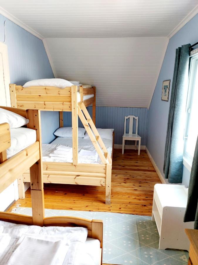 Solrik Beliggenhet I Lofotens Storste Fiskevaer Villa Болстад Екстериор снимка