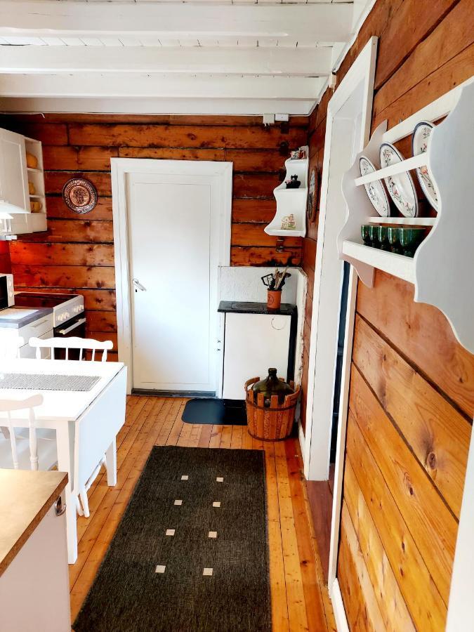 Solrik Beliggenhet I Lofotens Storste Fiskevaer Villa Болстад Екстериор снимка